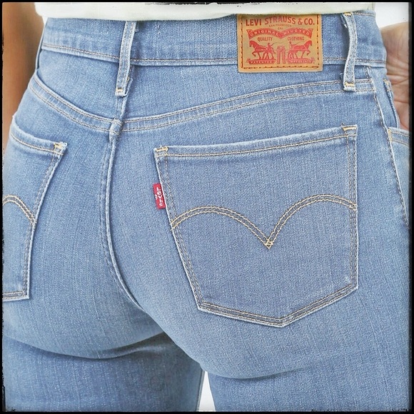 LIKE NEW Levi’s 711 Skinny Jeans Light Wash - Picture 4 of 16